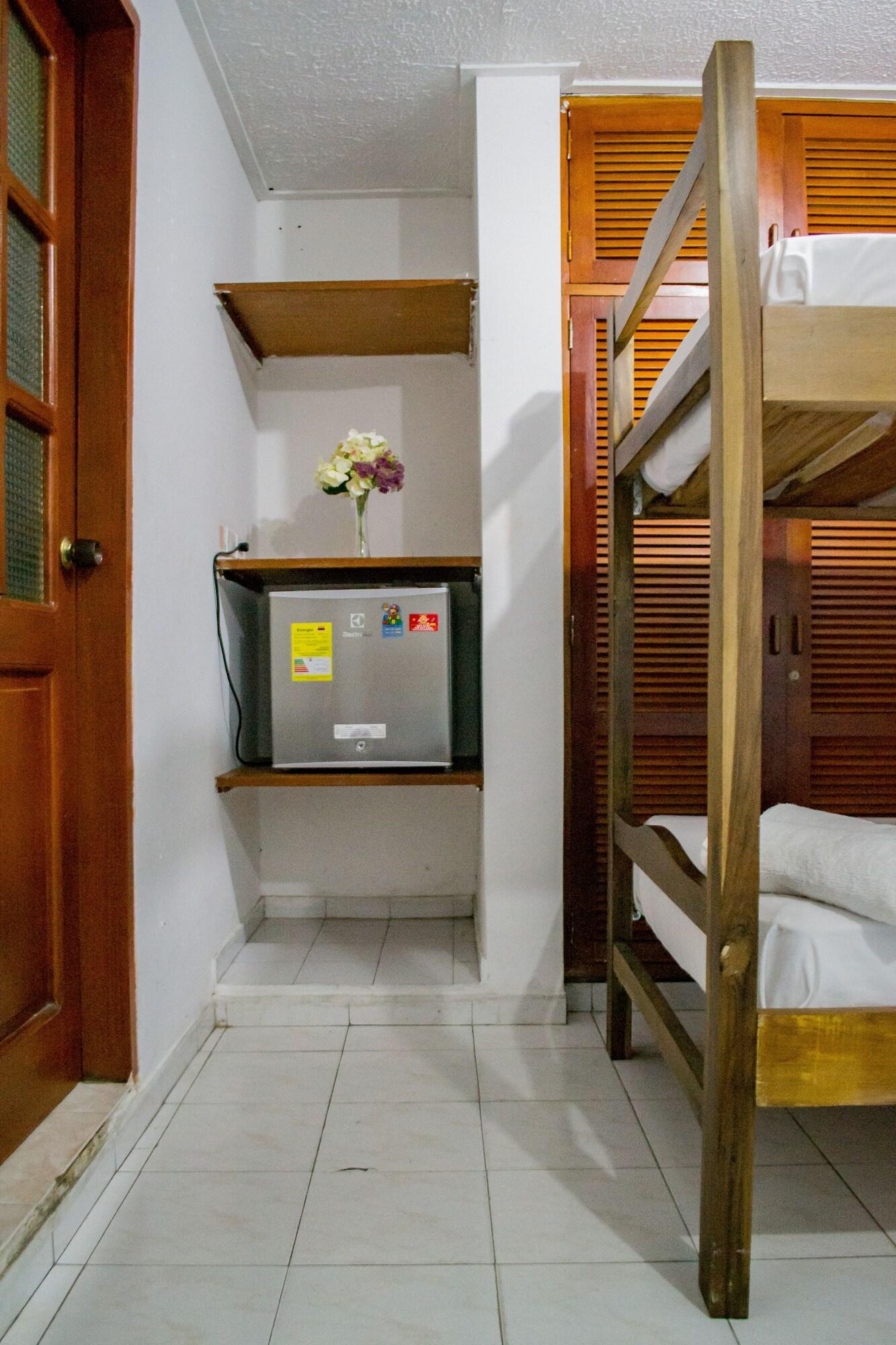 Hostal Ocean View Картахена Экстерьер фото