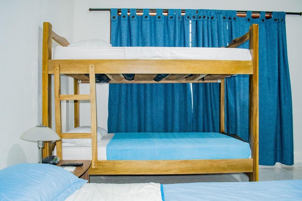 Hostal Ocean View Картахена Экстерьер фото