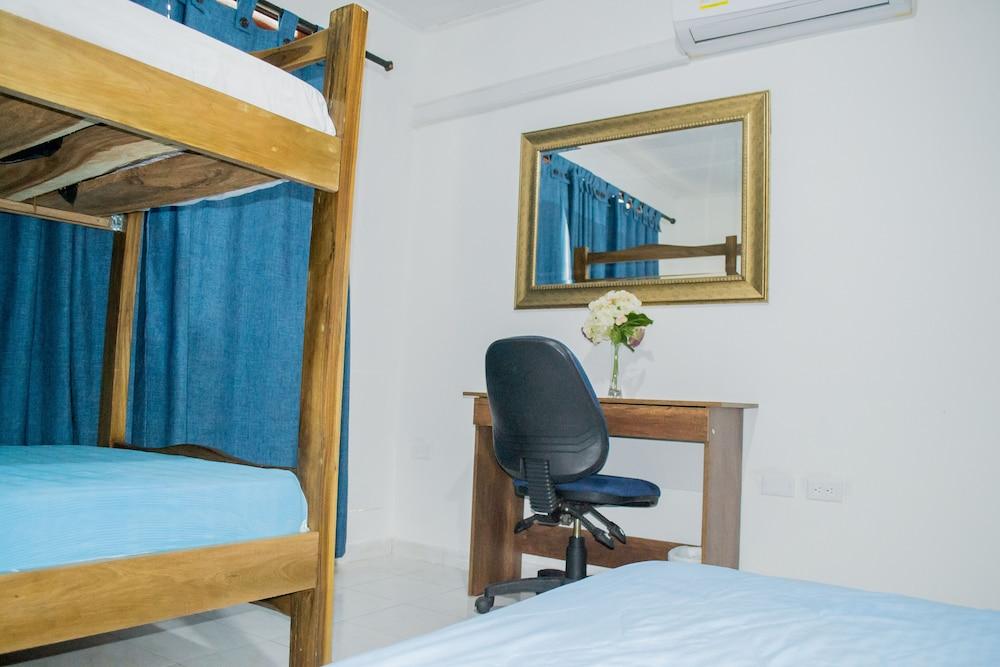 Hostal Ocean View Картахена Экстерьер фото