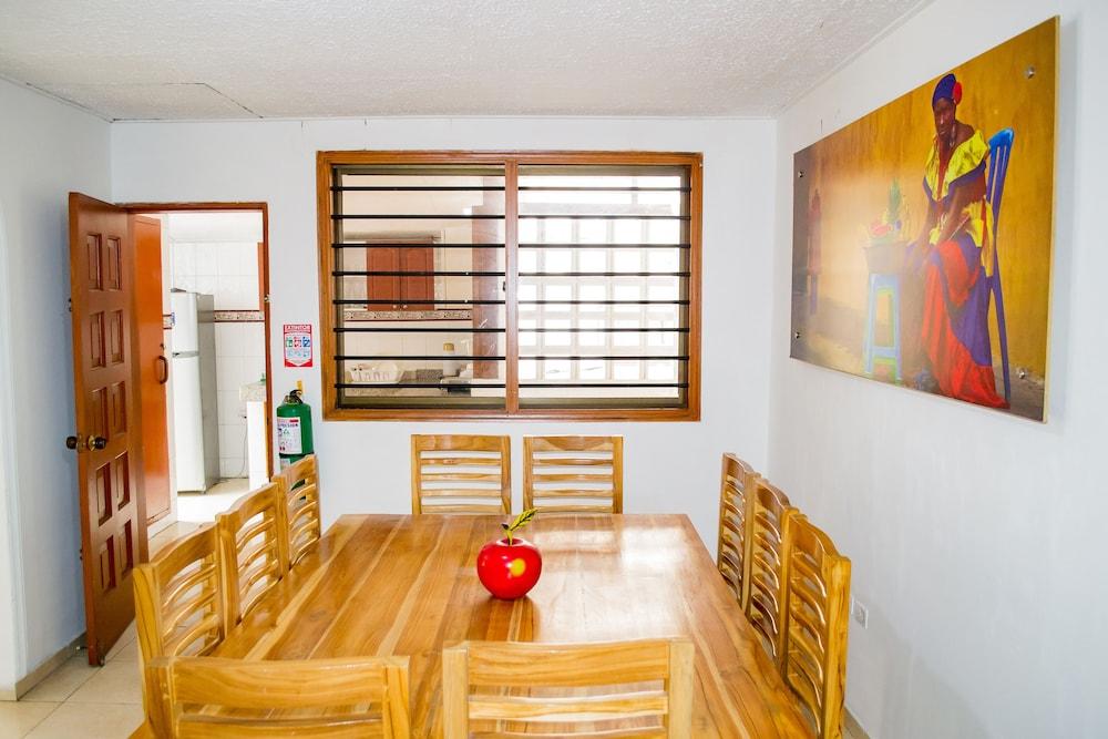 Hostal Ocean View Картахена Экстерьер фото